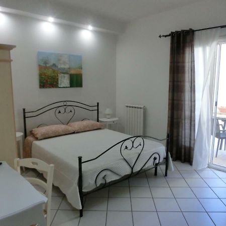 לצ'ה B&B Villa 16 Pini מראה חיצוני תמונה
